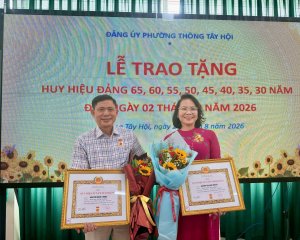 VINH DỰ VÀ TỰ HÀO – LỄ TRAO TẶNG HUY HIỆU ĐẢNG