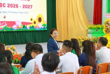CHÀO NĂM HỌC MỚI – MỞ RỘNG CƠ HỘI NGHỀ NGHIỆP CÙNG VÂN KHÁNH GROUP