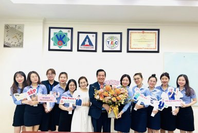 VKG Mừng Sinh Nhật Sếp Trịnh Văn Khanh - Chủ Tịch HĐQT Tập Đoàn Vân Khánh