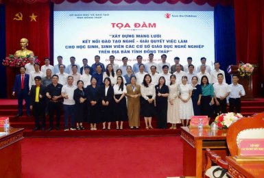 VAN KHANH GROUP THAM DỰ TỌA ĐÀM TẠI ĐỒNG THÁP.