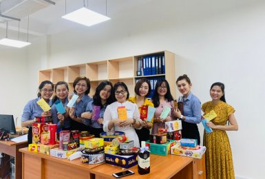  Tân Niên Tập Đoàn Vân Khánh 2021